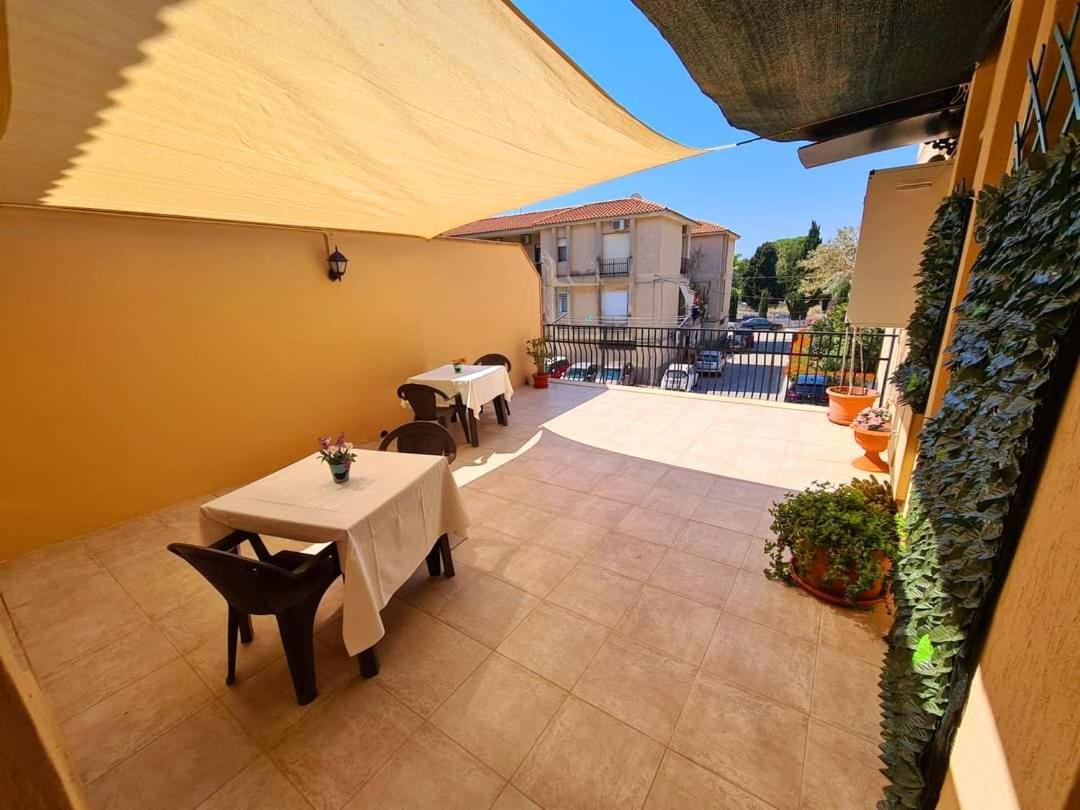 Affittacamere Il Terrazzo Di Archimede Сиракуза Екстериор снимка